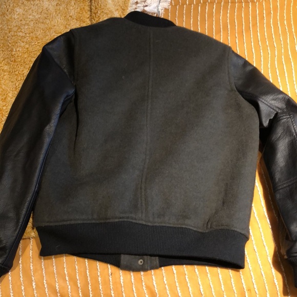 American eagle bomber jacket - Picture 3 of 5